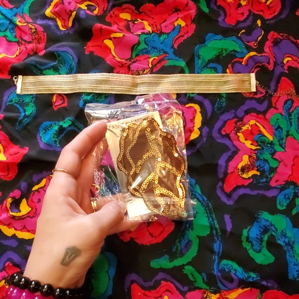 Gold Lot Leaf Earrings + Choker